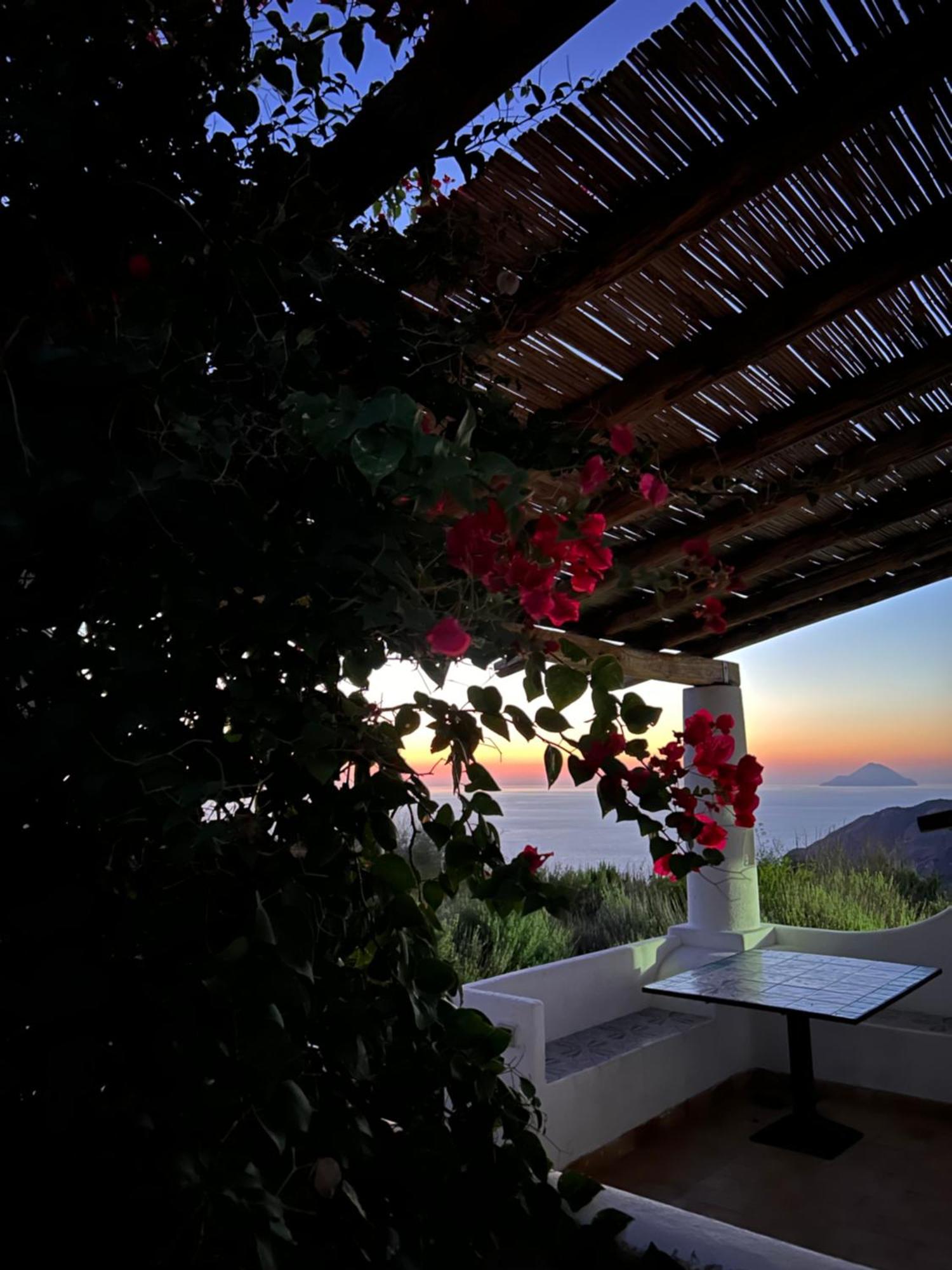 Country Houses Monte delle Cristule Lipari  Extérieur photo